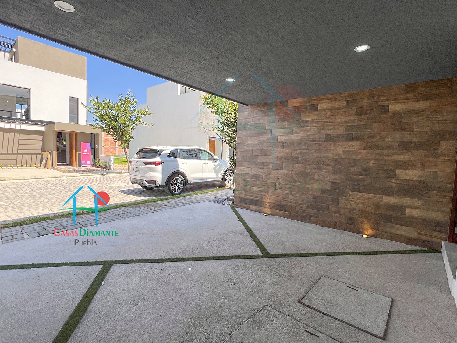 Parque México Casa Azteca - Estacionamiento 2